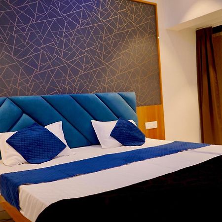 Hotel Madhuban ออรังกาบัด ภายนอก รูปภาพ