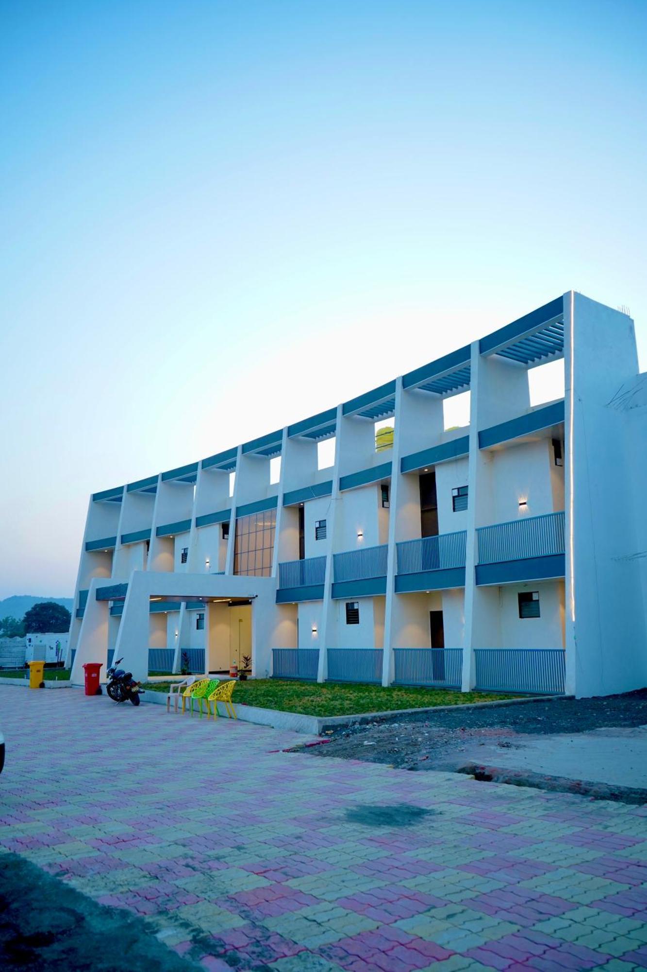Hotel Madhuban ออรังกาบัด ภายนอก รูปภาพ