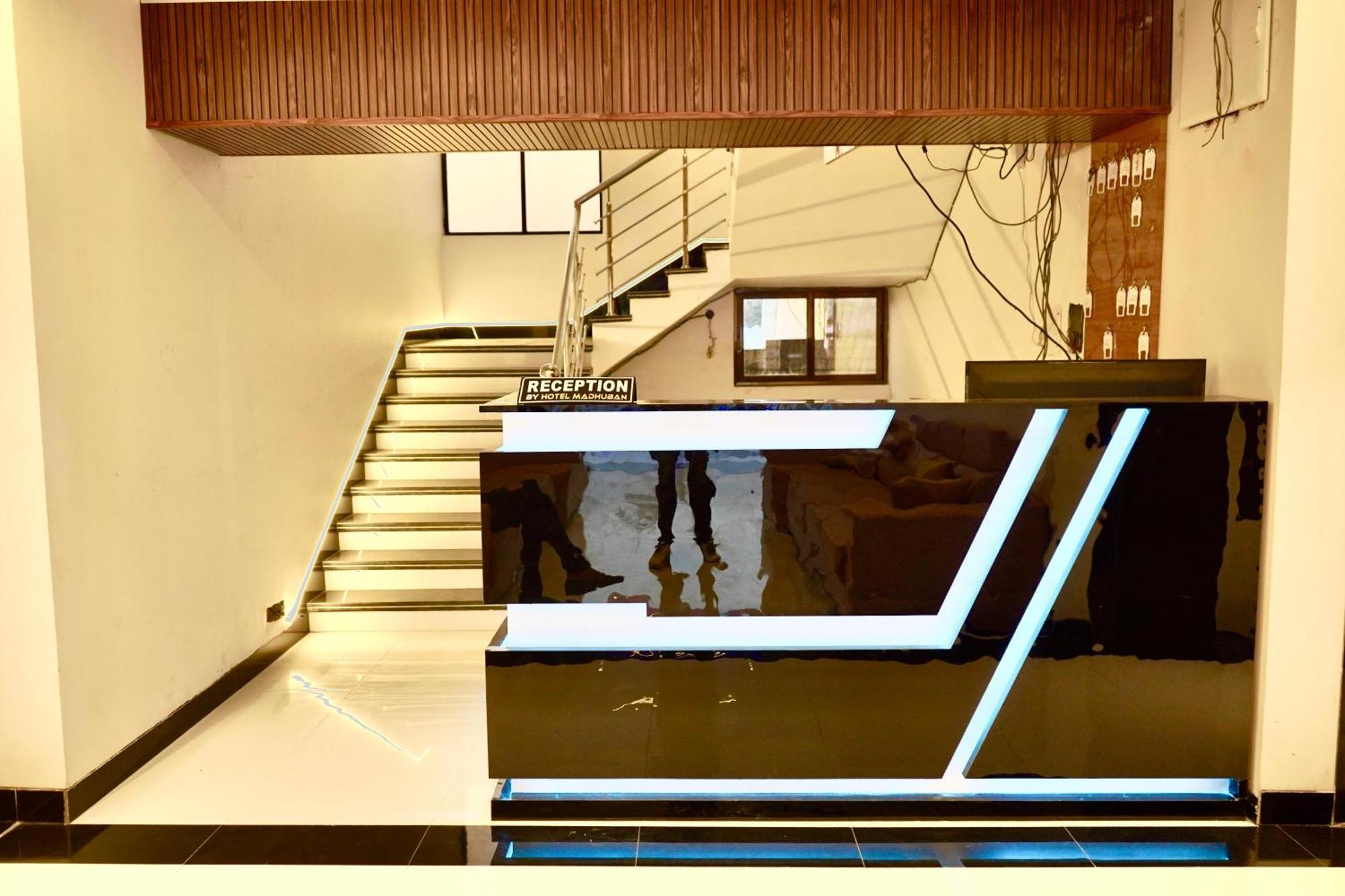 Hotel Madhuban ออรังกาบัด ภายนอก รูปภาพ